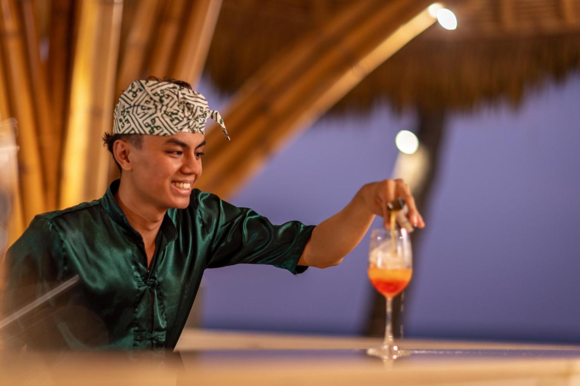 Semaya Beach Resort Tanglad エクステリア 写真